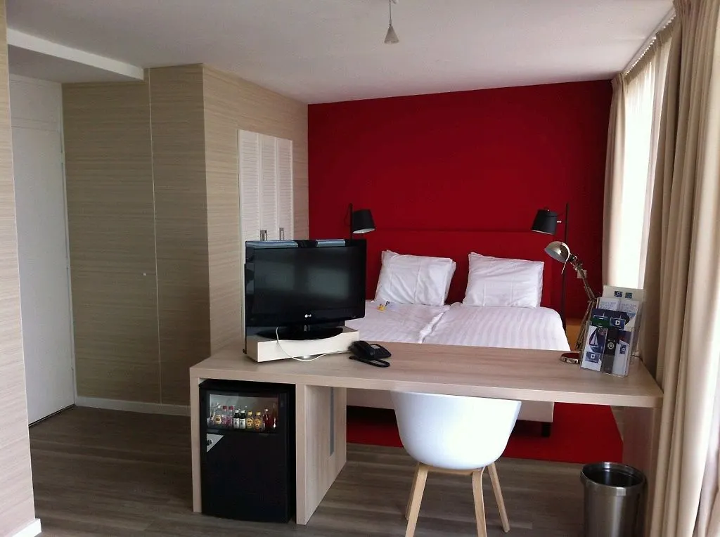 ****  Delta Hotel Vlaardingen Netherlands